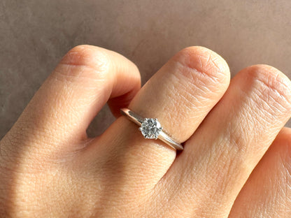 TIFFANY & CO. 0.3ct Solitaire Diamond Engagement Ring