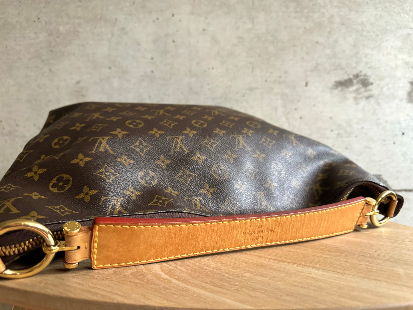 LOUIS VUITTON Monogram Sully MM