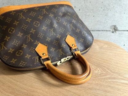 LOUIS VUITTON Monogram Alma PM