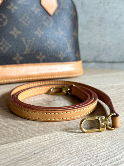 LOUIS VUITTON Monogram Alma BB