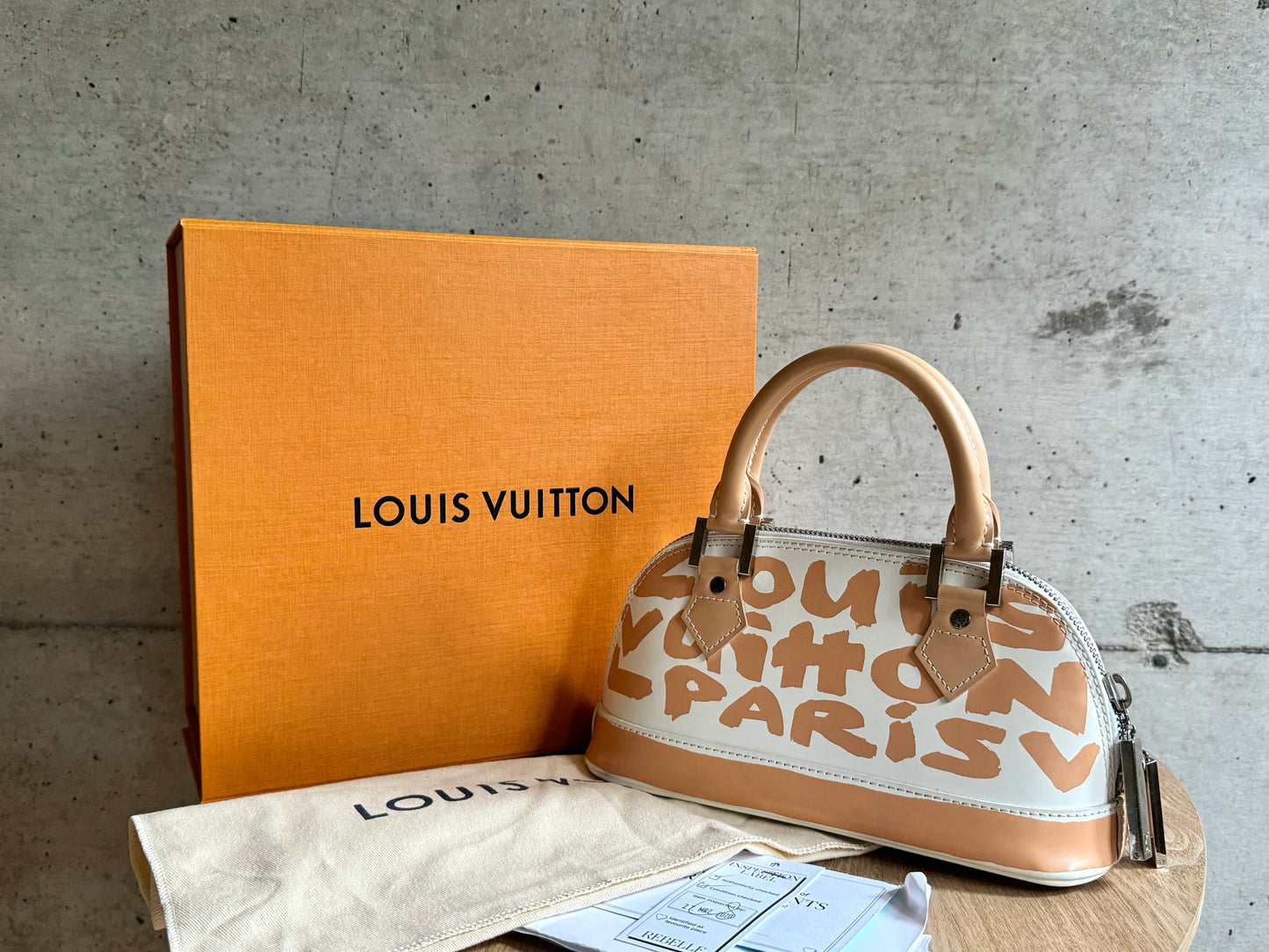 LOUIS VUITTON Graffiti Alma PM