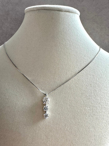 1.03ct Diamond Necklace in Platinum