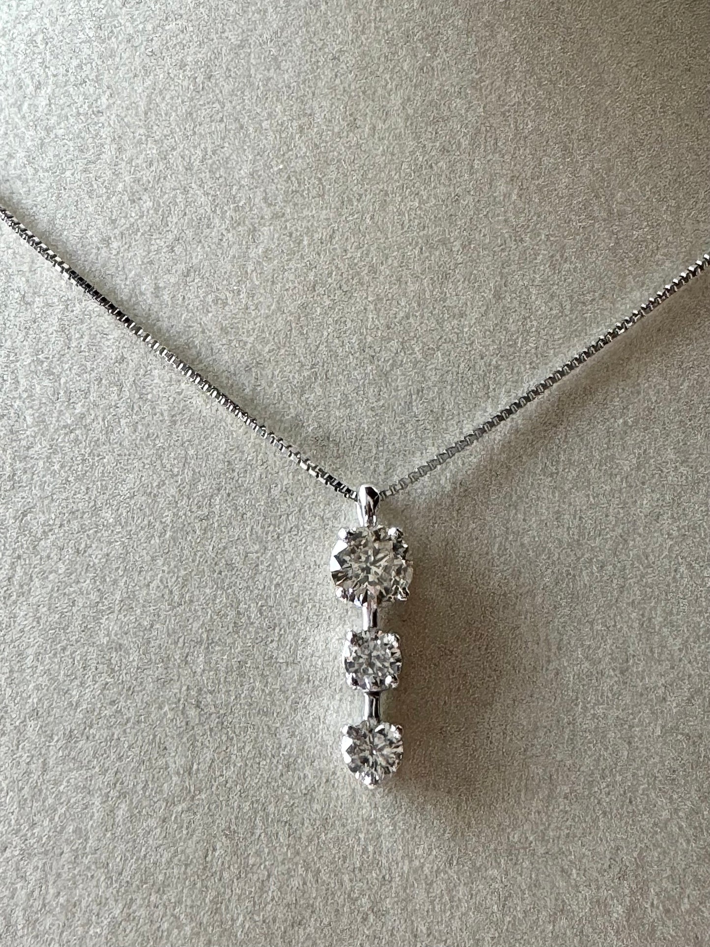 1.03ct Diamond Necklace in Platinum