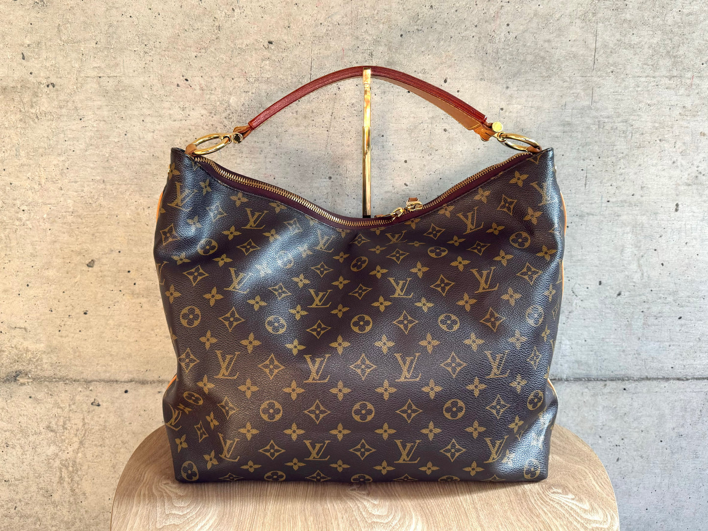 LOUIS VUITTON Monogram Sully MM