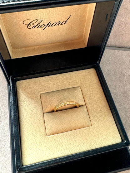 CHOPARD
18K Yellow Gold Ice Cube Band Ring