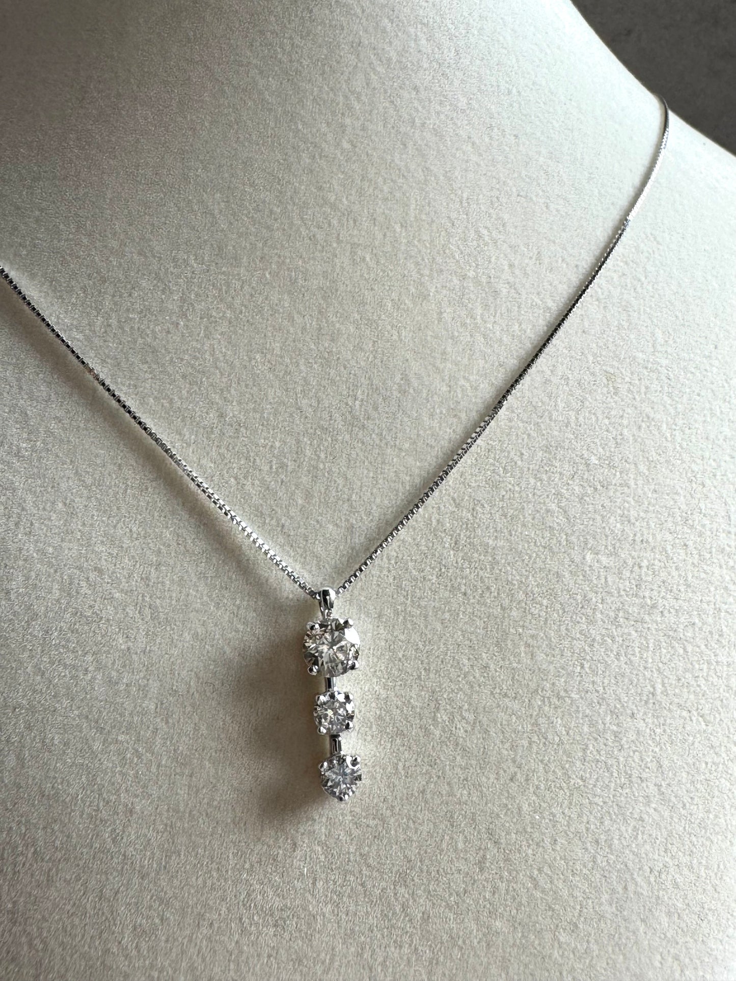 1.03ct Diamond Necklace in Platinum