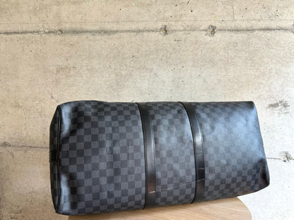 LOUIS VUITTON Damier Graphite Keepall Bandouliere 55