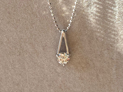 Diamond 0.3ct Necklace in Platinum