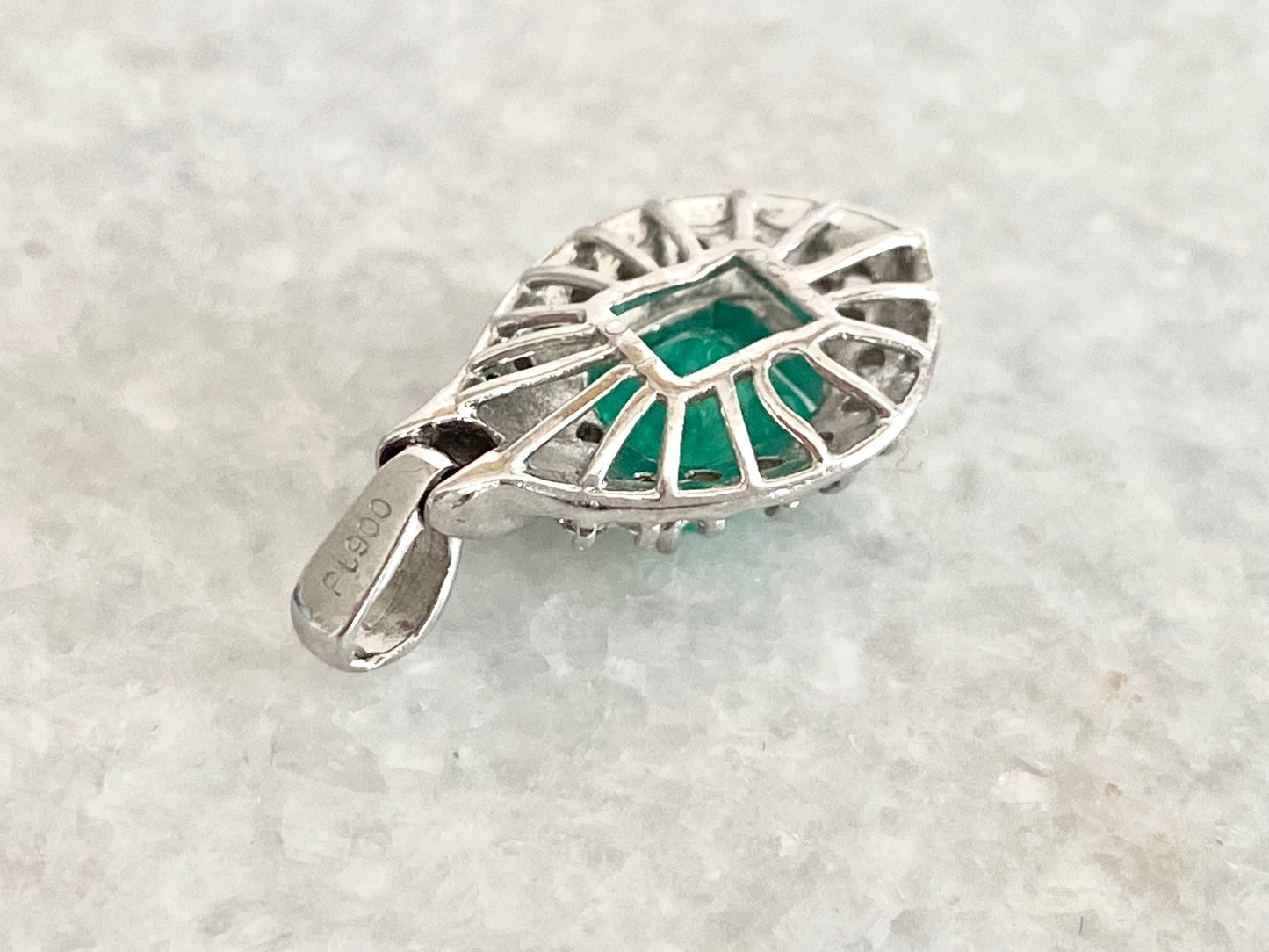 1.1 ct Emerald & 0.2ct Diamonds Pendant in Platinum