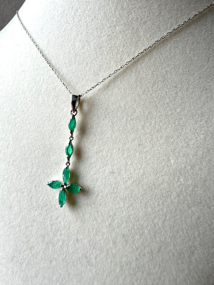 2ct Emerald Necklace in Platinum