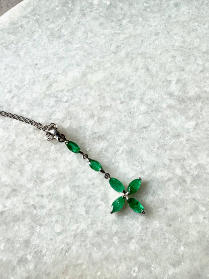 2ct Emerald Necklace in Platinum