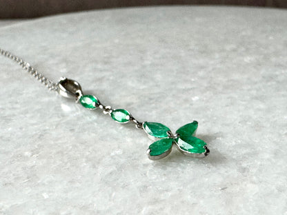 2ct Emerald Necklace in Platinum