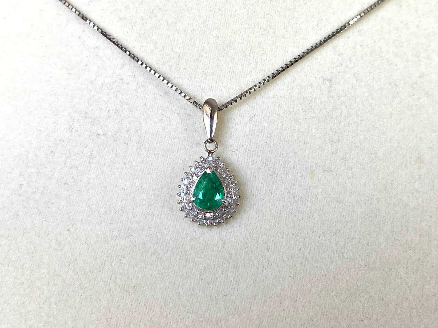 Pear Cut Emerald Pendant Necklace with Diamonds in Platinum