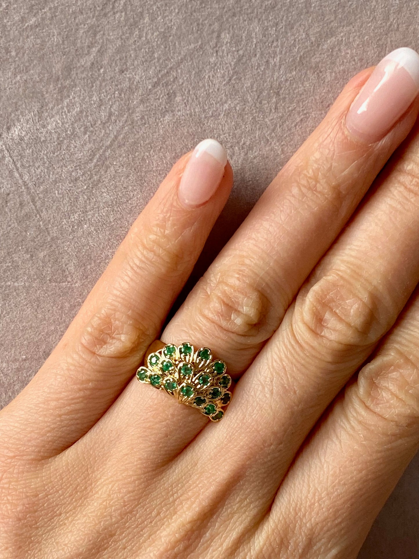 Emerald Ring in 18K Yellow Gold