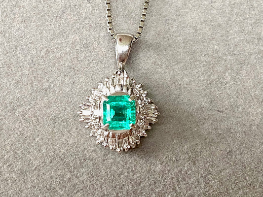 Emerald & Diamonds Pendant in Platinum