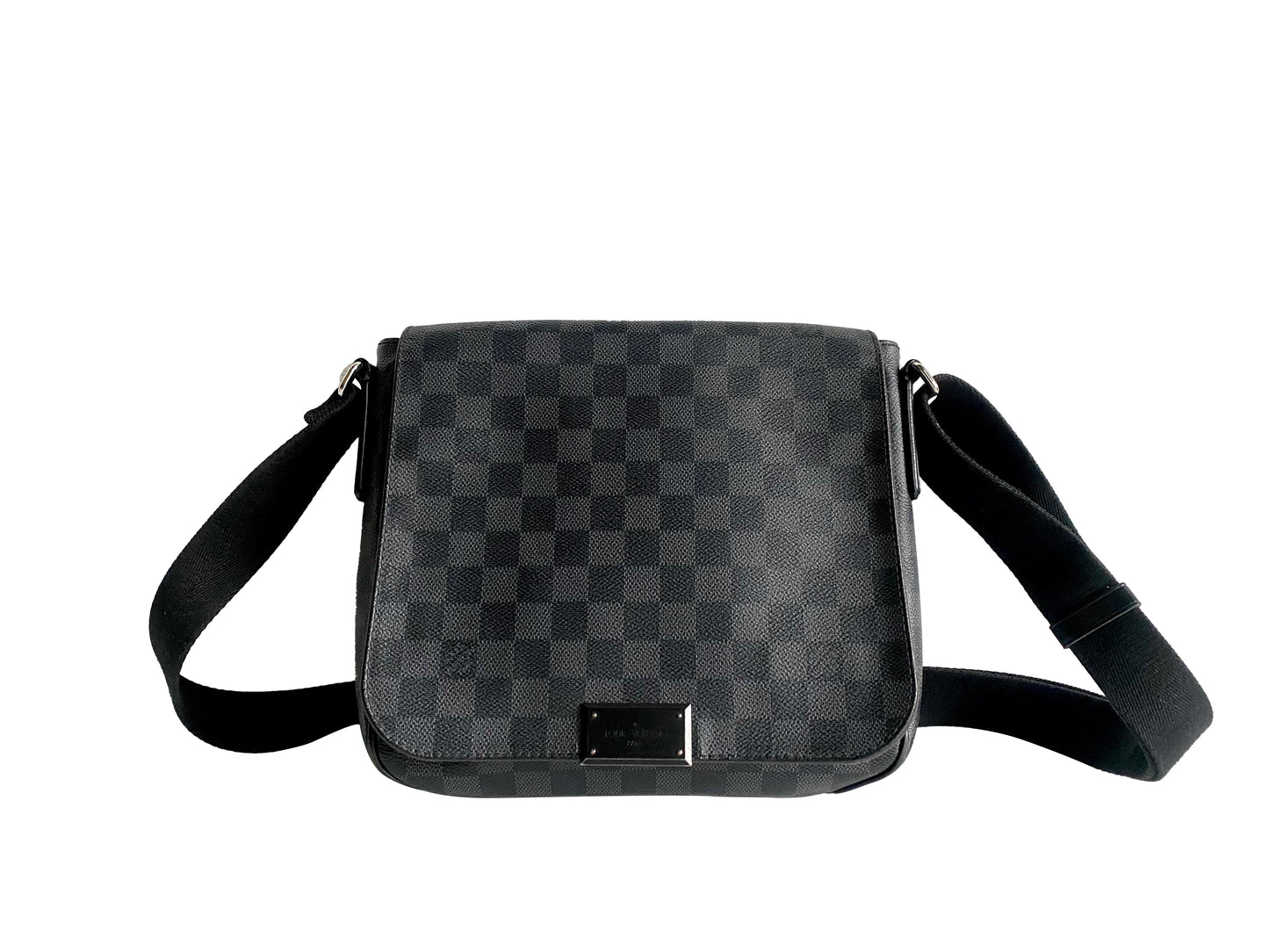 LOUIS VUITTON Damier Graphite District PM